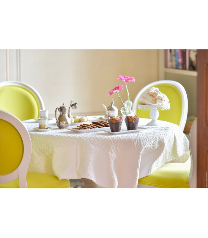 Chaise Louis XVI finition blanchie - velours Lemon