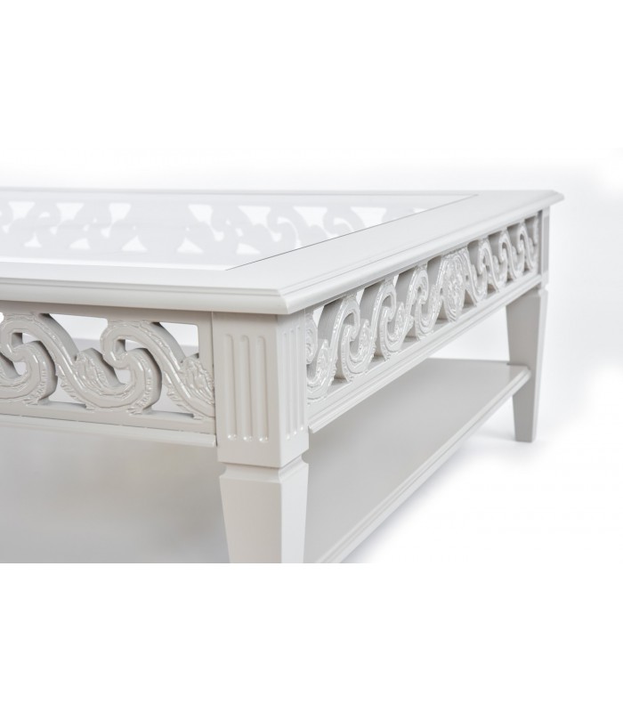 Table basse en bois Louis XVII